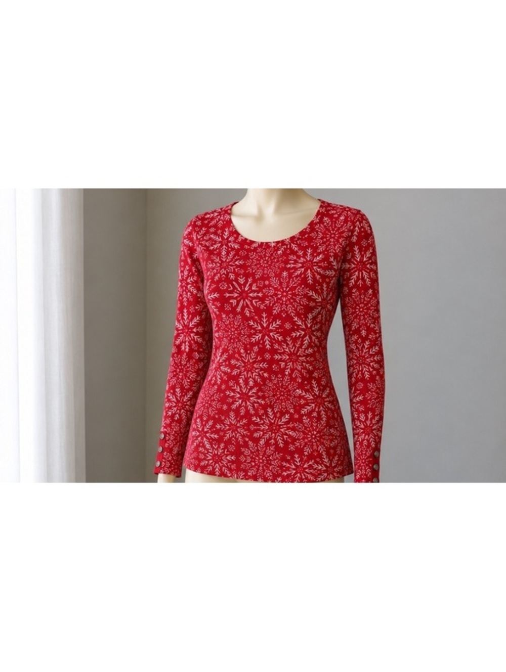 Christopher & Banks XL Red White Snowflake Print Top Long Sleeve NWT Holiday